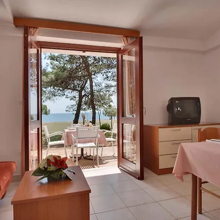With Pool In Rovinj-istrien 50061 Apartament